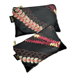 Mini Lei Pūpū Zipper Clutch