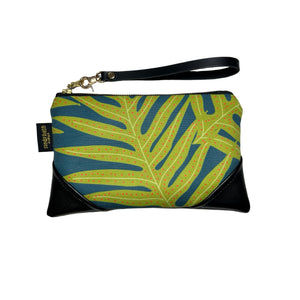 Mini Laua‘e Black Zipper Clutch