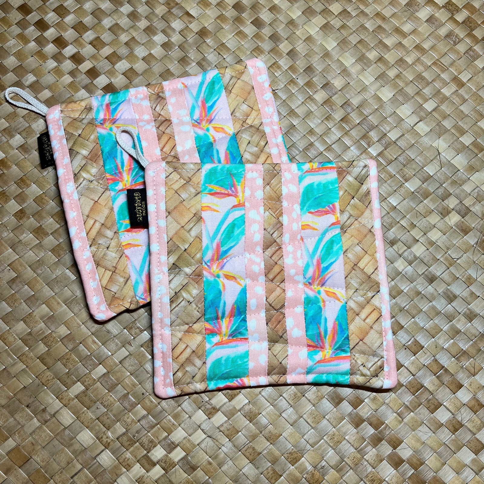 Hale Collection Pot Holder Set